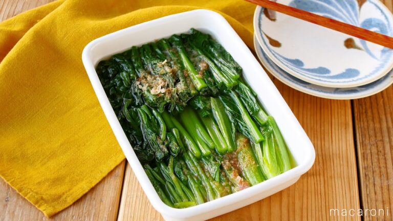 【青菜のおひたし】作り置きにピッタリ！シンプルでほっとするひと品！ほうれん草と小松菜をゆでてだし汁につけるだけ♪｜macaroni（マカロニ）