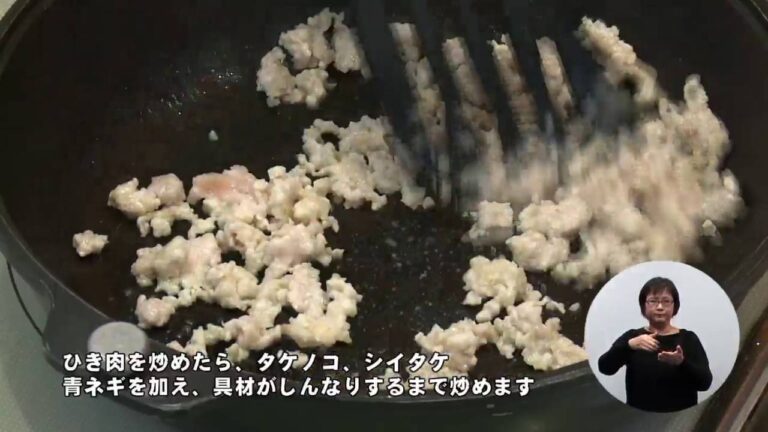 見た目も春らしく！たけのこの春巻き