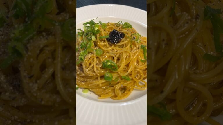 ごはんですよ。で作るヤバいくらいウマい【パスタですよ。】 #リュウジ #料理 #shorts