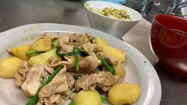 【じゃがいもと豚バラの甘辛炒め】ぼっち社会人が作る料理
