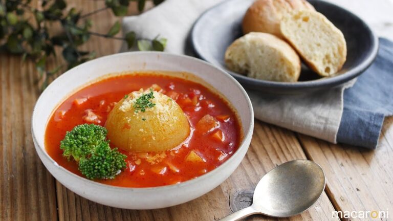 【365日のパンとスープ】丸ごと玉ねぎトマトスープのレシピ 作り方