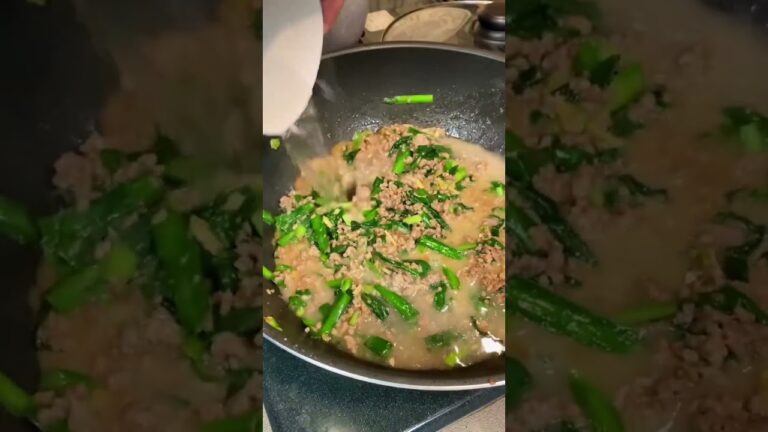 ピリ辛が癖になる！ごま坦々豆腐#shorts