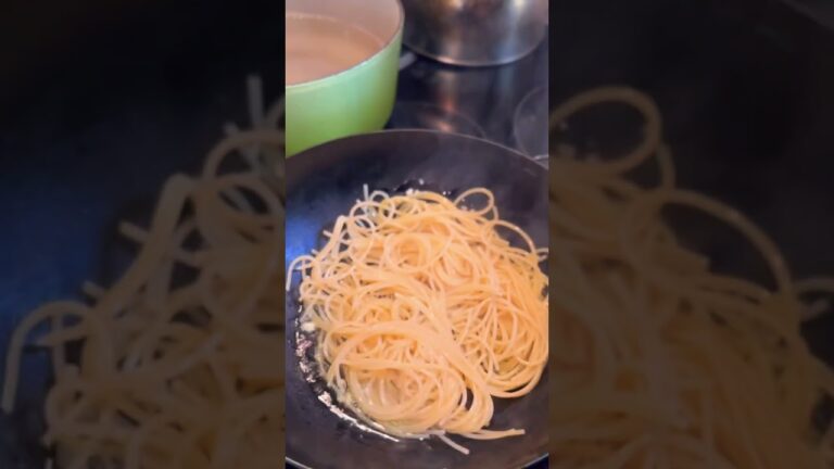 【こじらせ飯】激うまパスタ🍝ツナ缶 塩昆布 白出汁 抜群スープ