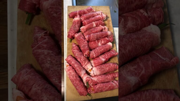 肉巻き、野菜を牛肉で巻きます