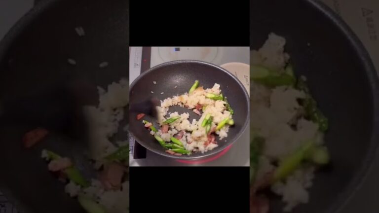 【楽めし】アスパラベーコンのバター炒飯　#shorts #簡単レシピ #料理