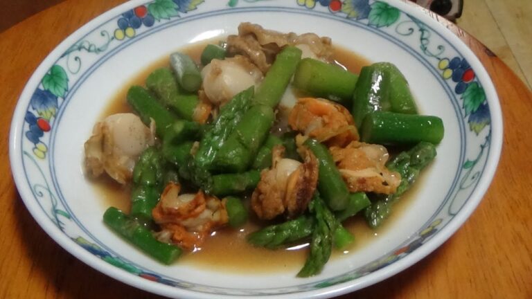 ベビーホタテとアスパラガスのオイスターソース炒め