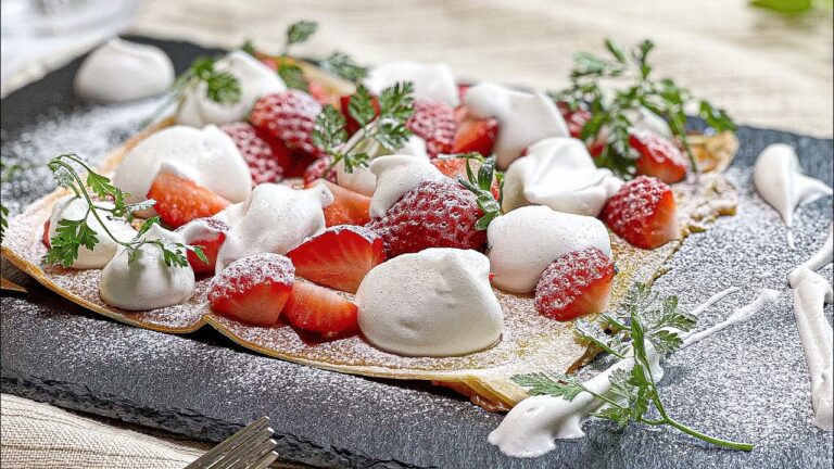 【苺のタルトフランベ】春巻きの皮とプッチンプリンで作るデザートのレシピをご紹介【手作りお菓子】【デザート】【ドルチェ】