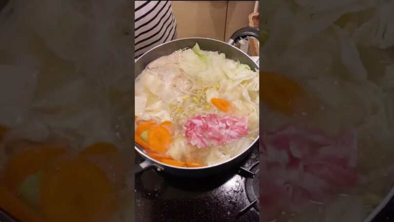 旨いに決まってる！豚バラの黒胡椒鍋