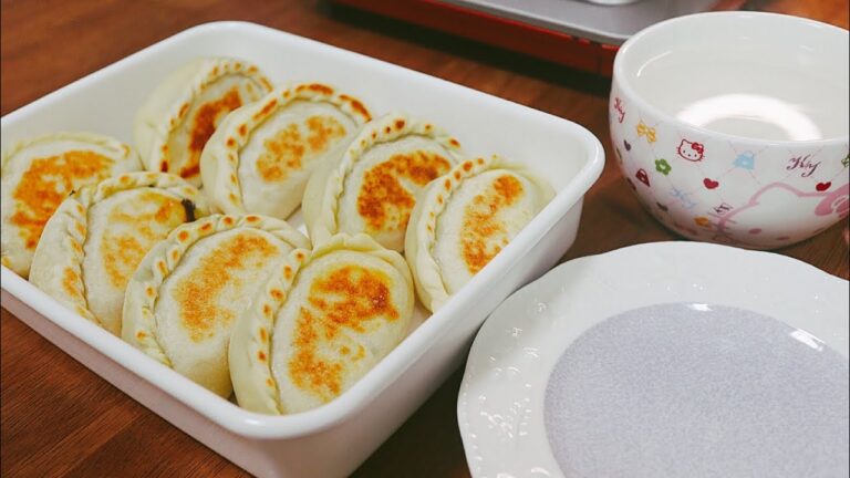ニラ饅頭｜韭菜盒子｜かわも手作りで簡単にプロの味わいニラ饅頭♪