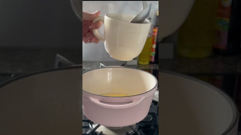 深夜に食べてほしい痩せるとろ〜りスープ #shorts