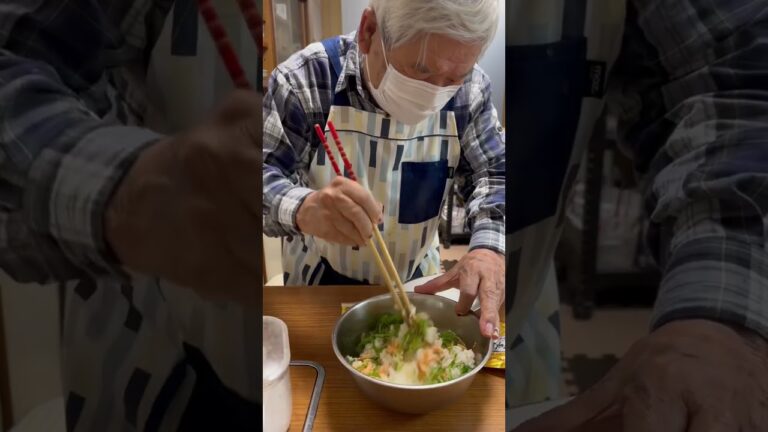 91歳じいちゃんが「鮭と大葉の混ぜご飯」を作りました♪