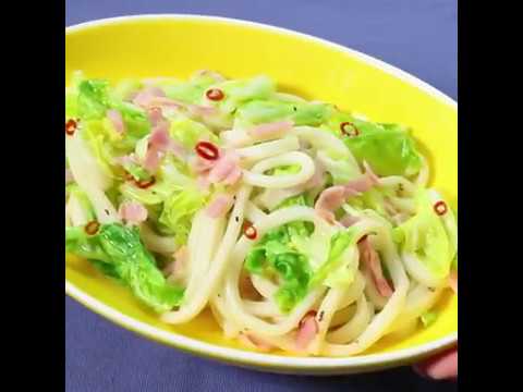 うどんをパスタ風にアレンジ うどんペペロンチーノ ｜ moguna[モグナ]