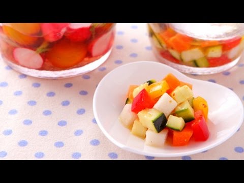 ラディッシュとプチトマトの和風マリネと彩り野菜のスパイシーピクルス