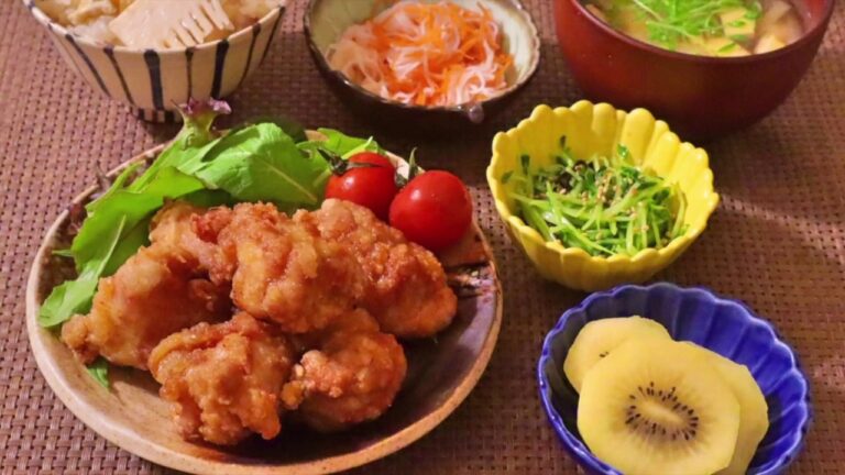 【料理】鶏の唐揚げ・紅白なます・たけのこごはん・大根と油揚げの味噌汁・豆苗のナムル