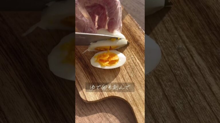 最高に美味しいパンの食べ方　サーモンのタルタル #簡単レシピ #おうちごはん #おうちカフェ