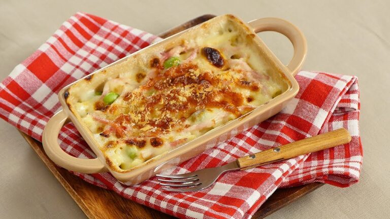 かりかりベーコンと枝豆のマカロニグラタン