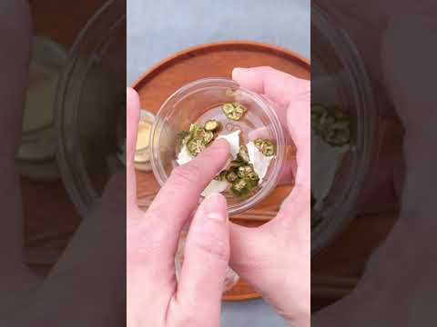 【干し野菜生活】干したオクラのお味噌汁作ります！〈発酵食と干し野菜の料理教室たべよか〉たなかみずえ　#Shorts#干し野菜 #乾燥野菜 #保存食