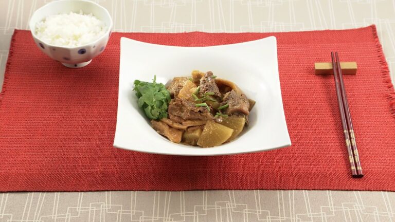 【DAIGOも台所】大根と牛すじの煮込み｜素材の味を活かすあったかレシピ♪