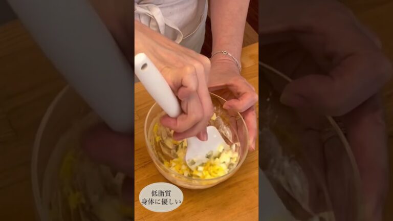 85才の母も間食　フライパン一つで簡単ヘルシー！ノンオイル！揚げないチキン南蛮」脂質１人前4.4g  熱量239kcal
