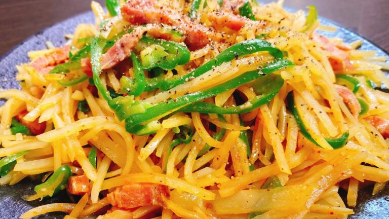 ただ炒めるだけなのに『やみつき無限じゃがピー』がマジ旨過ぎてビールと箸が止まらない…。Potato Green pepper Recipe Addicted Japanese appetizer