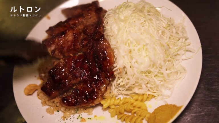 ボリューム満点メニューでお腹も心も満足「HONMACHI 豚テキ （ホンマチトンテキ）南船場店」