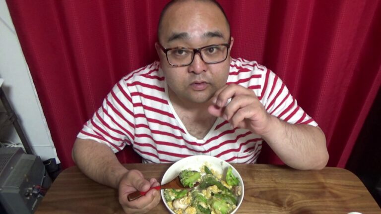 【新作】鶏肉　スナップエンドウ　ブロッコリー卵炒め丼　家