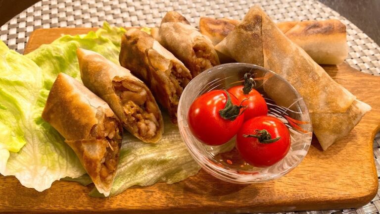 豚バラ肉とキャベツの春巻き。