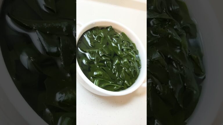 わかめときゅうり、梅酢みょうが