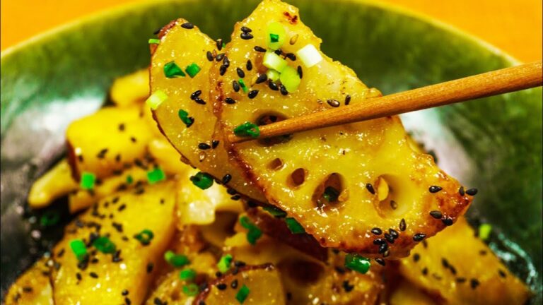 こってりがたまらない！さつま芋とれんこんの甘辛煮