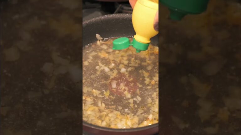 【飯テロ】この鶏むね肉のガーリックバター焼きがめちゃくちゃ美味かった件について #food #cooking #料理 #料理動画 #料理男子 #おつまみ #飯テロ #鶏むね肉レシピ