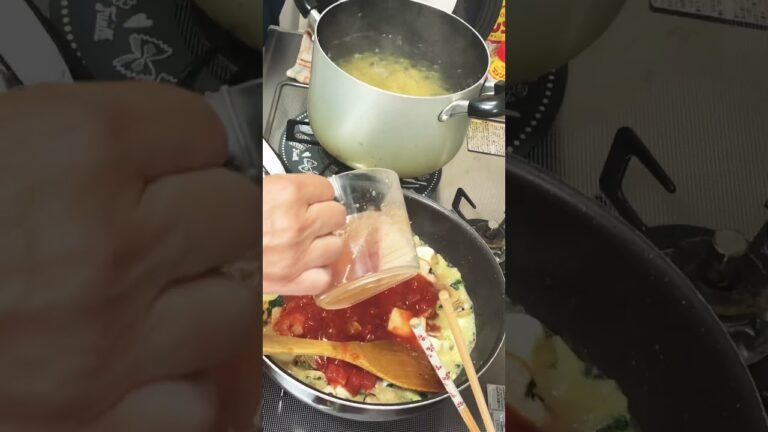 #シーフードとトマトのスープパスタ#パスタ#お昼ご飯#パパ料理中