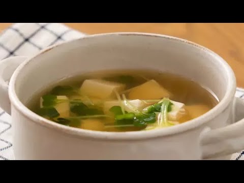 豆腐とかいわれ大根の和風スープ（しょうゆ）