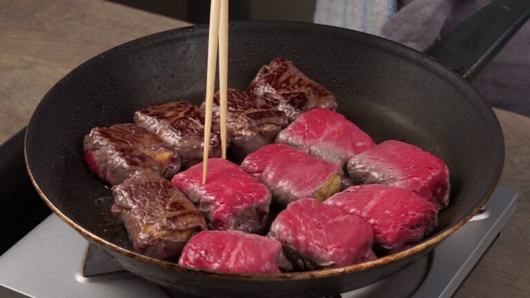 「肉巻き厚揚げ」の作り方