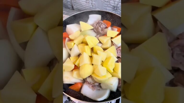 【白だしで作る簡単肉じゃが】フライパンで出来るよ！