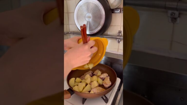 ほくほくじゃがいもと鶏ももの甘辛炒め🦭🥔🐓 #料理動画 #料理 #簡単レシピ #栄養士 #腸活レシピ #腸活 #腸活ダイエット #レシピ動画 #じゃがいも #じゃがいもレシピ #じゃがいも料理