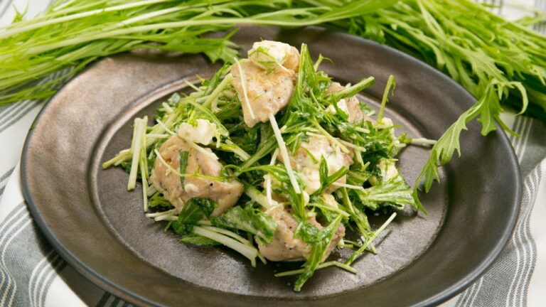 ゆずこしょう風味！クリームチーズと水菜のチキン和え