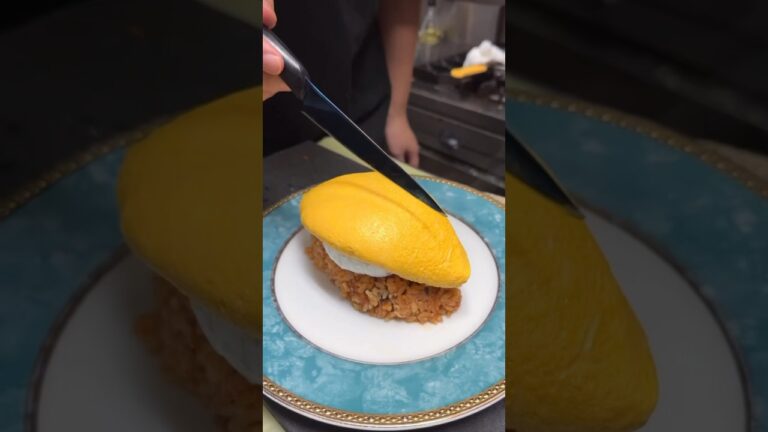 日本一のぱっかーんオムライスが最高！