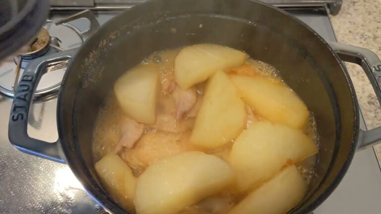 簡単シミシミ/大根と手羽先の煮物/STAUBココット