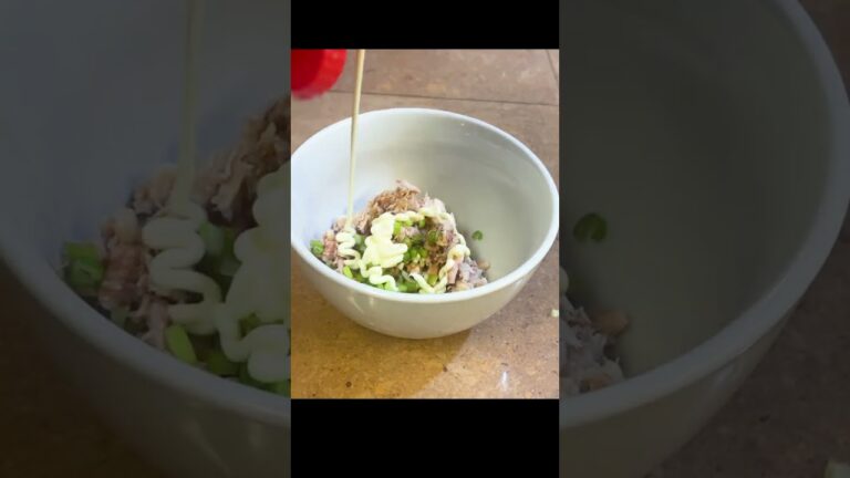 Tuna-Mayo Onigizaru(Rice Sandwich) ツナマヨおにぎらず弁当 #lunch #bento