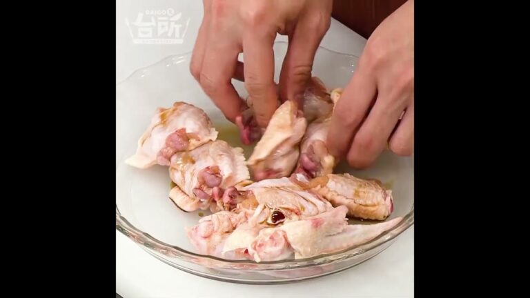 【DAIGOも台所】手羽の煮込み梅風味｜後味爽やか♪梅干し活用レシピ◎