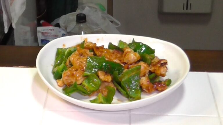 鶏肉とピーマンのニンニク味噌炒め