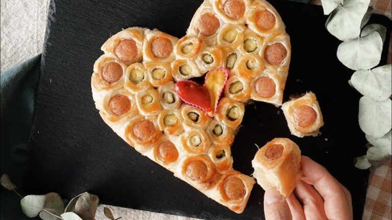 【二人で食べてね】ハートのウインナーパイ♡