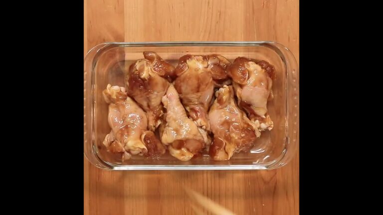 【簡単】電子レンジで作る 焼肉のタレで簡単手羽元煮