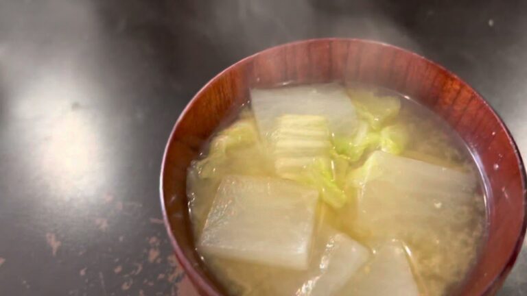【汁活】白菜と大根の味噌汁2021/11/23