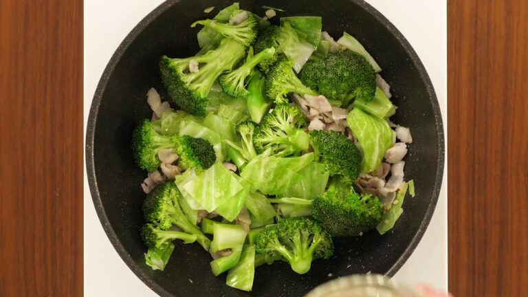 ブロッコリーとキャベツのうま煮