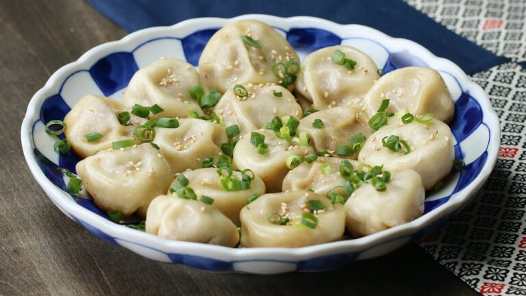 フライパンでお手軽！たっぷりスープの焼き小籠包