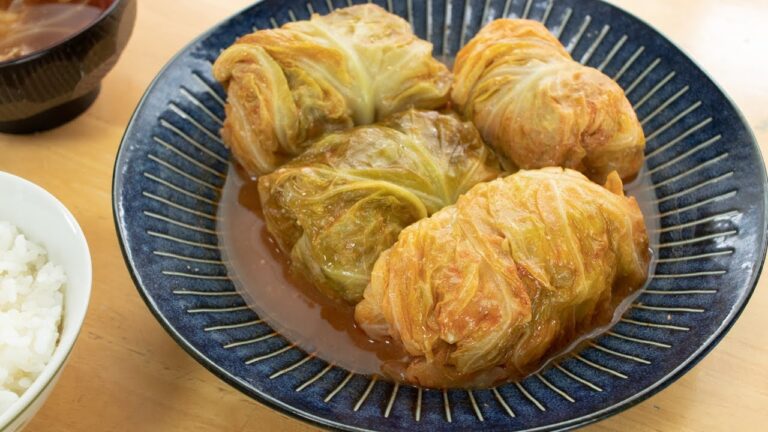 【汁まで堪能する】絶品ロールキャベツの作り方（トマト味）・巻き方・隠し味をご紹介