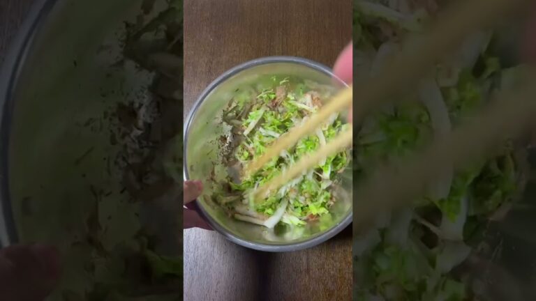 【簡単レシピ】無限に食べれる！簡単♪うまたれ無限白菜サラダの作り方！【#shorts】