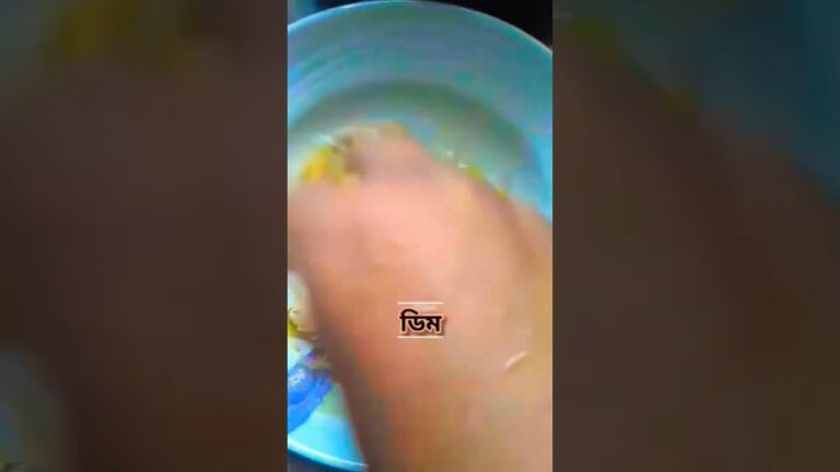 Satisfying Potato 🥔 Omelette making 😋😋#foodshorts