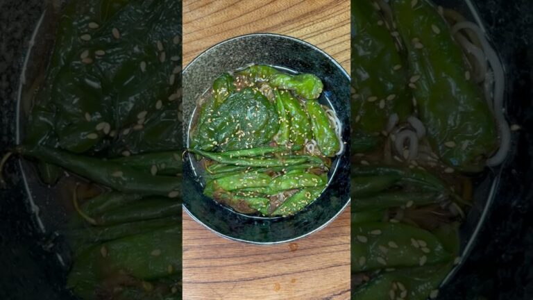 【野菜の揚げ浸しそば】を作ってみた　ピーマン、ししとう、いんげん、絹さやを揚げピリ辛つゆに漬け込んだ　#shorts #北海道 #そば